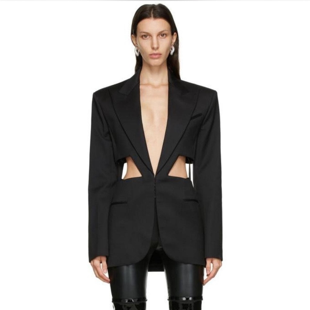Mugler cutout blazer 

RRP $2350 USD

Black wool blazer with cut-out detail